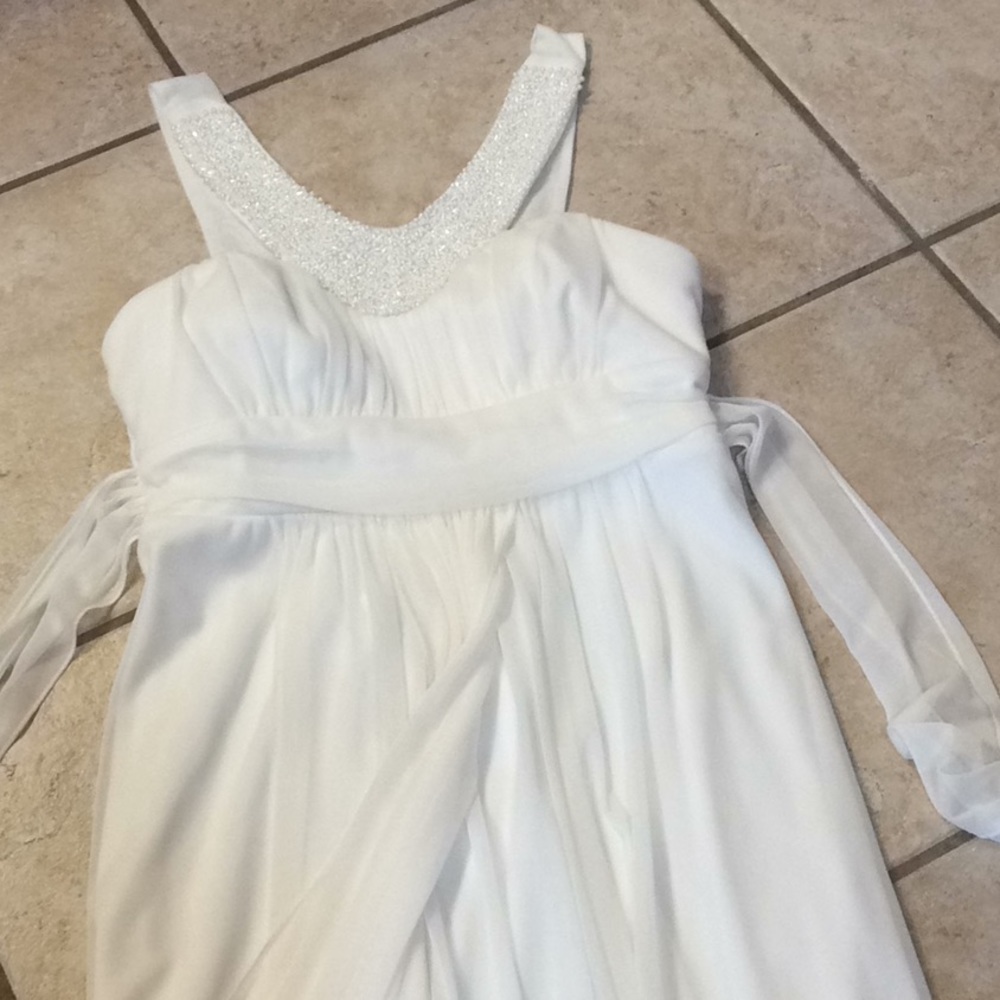 Trixxi Ivory Formal Dress
